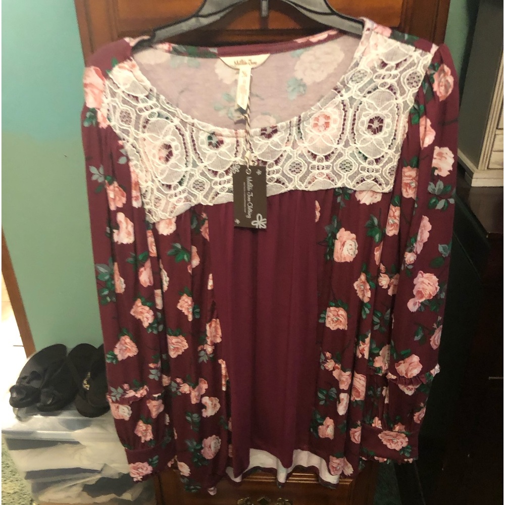 NWT Matilda Jane Top Lace Accent Long Sleeve Button Closure Crew Neckline - Picture 1 of 6